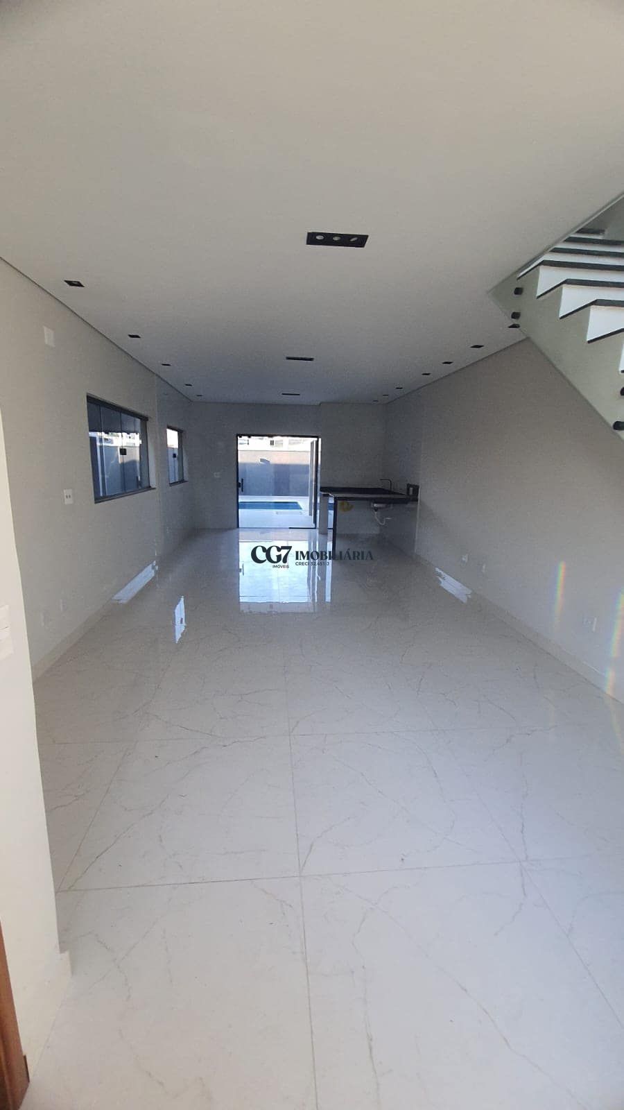 Sobrado à venda com 3 quartos, 140m² - Foto 2