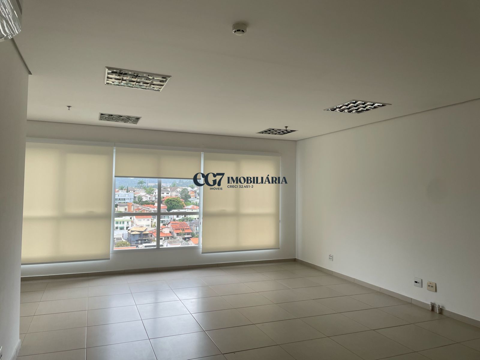 Conjunto Comercial-Sala para alugar com 1 quarto, 47m² - Foto 1