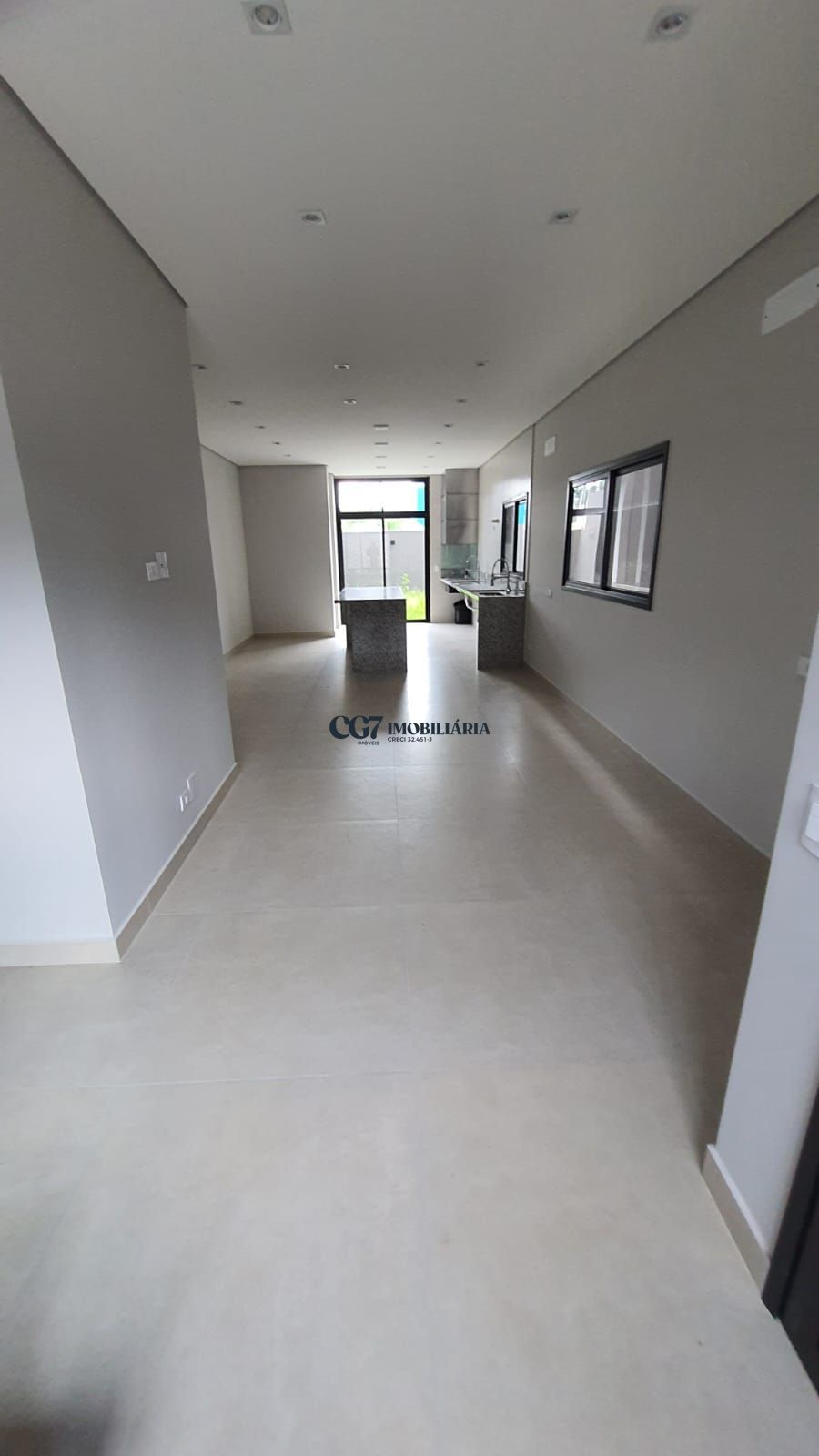 Casa de Condomínio à venda com 3 quartos, 120m² - Foto 2