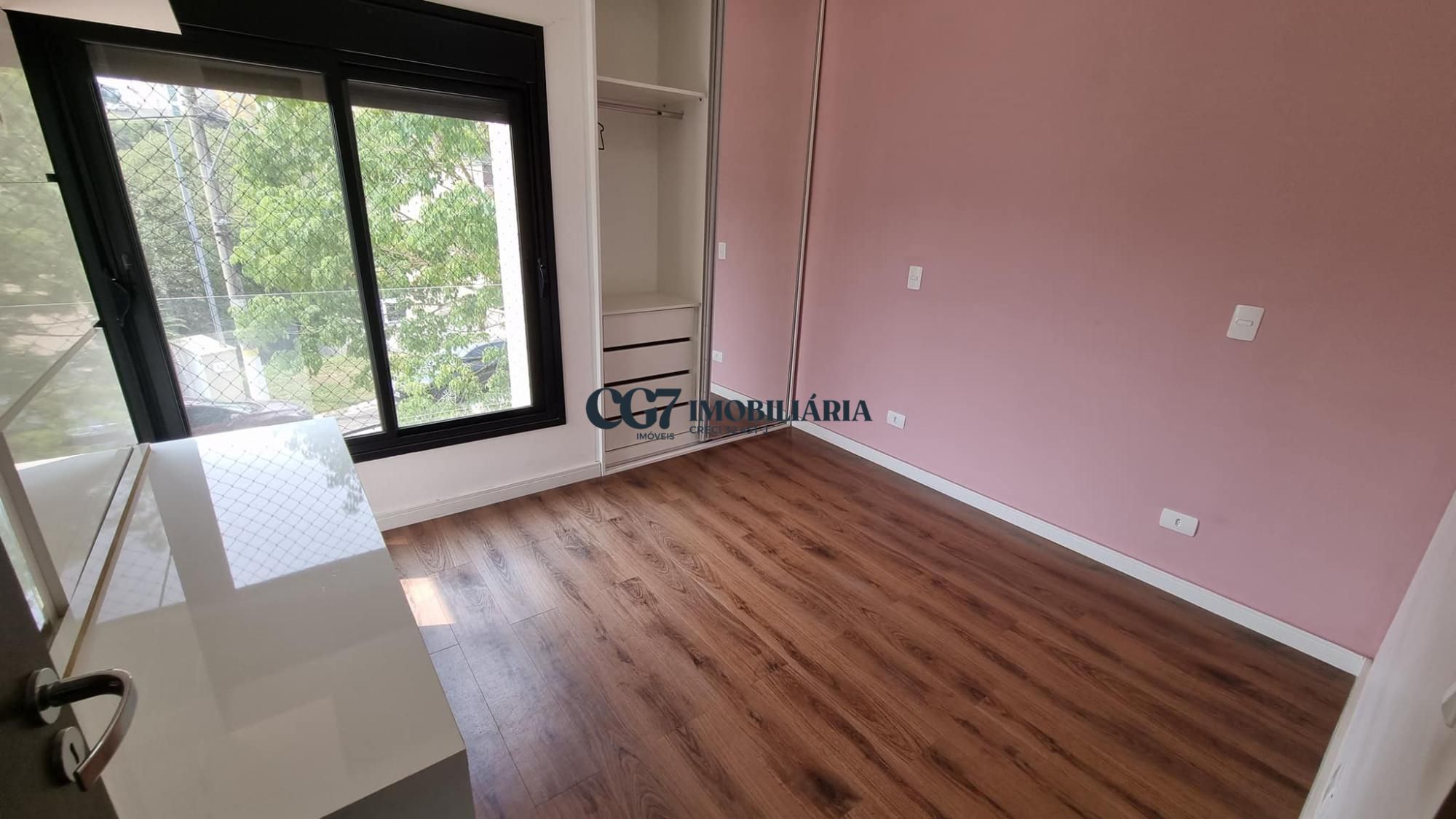 Sobrado à venda com 4 quartos, 180m² - Foto 13