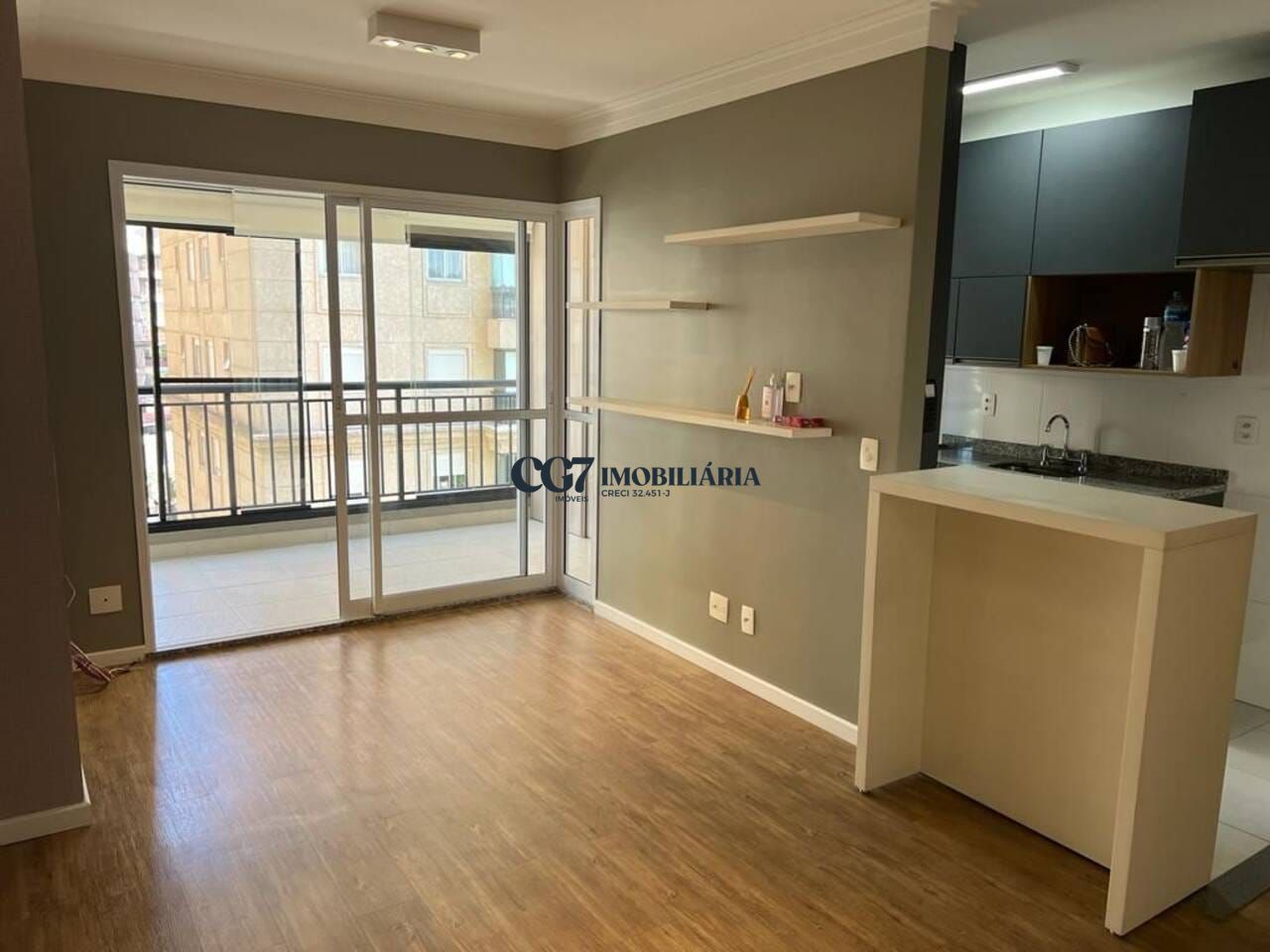 Apartamento à venda com 3 quartos, 73m² - Foto 1