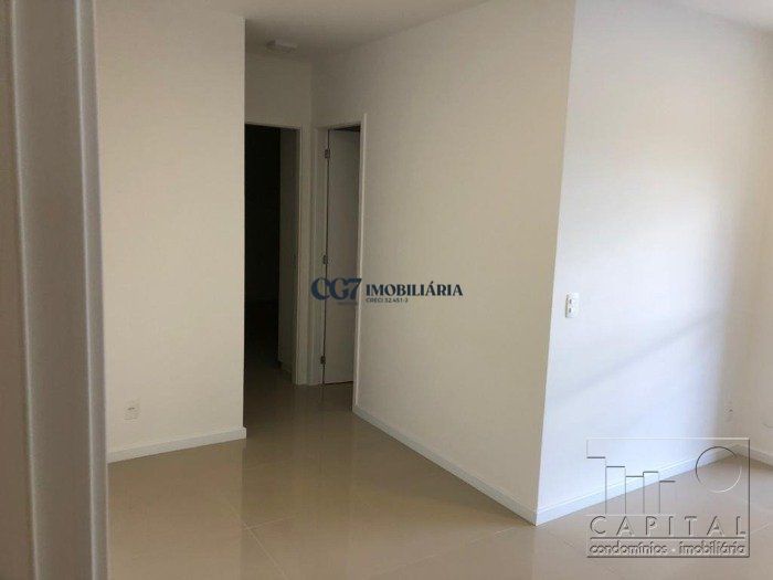 Apartamento para alugar com 2 quartos, 65m² - Foto 4