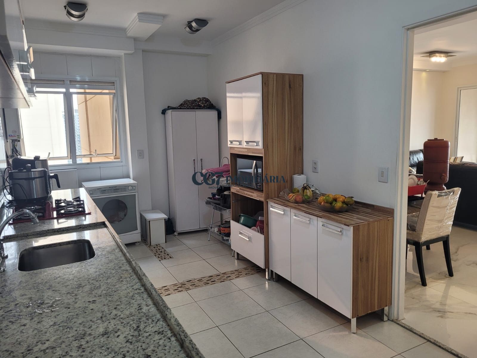 Apartamento à venda com 2 quartos, 107m² - Foto 8