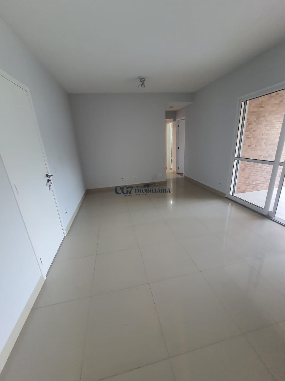 Apartamento à venda com 3 quartos, 107m² - Foto 7