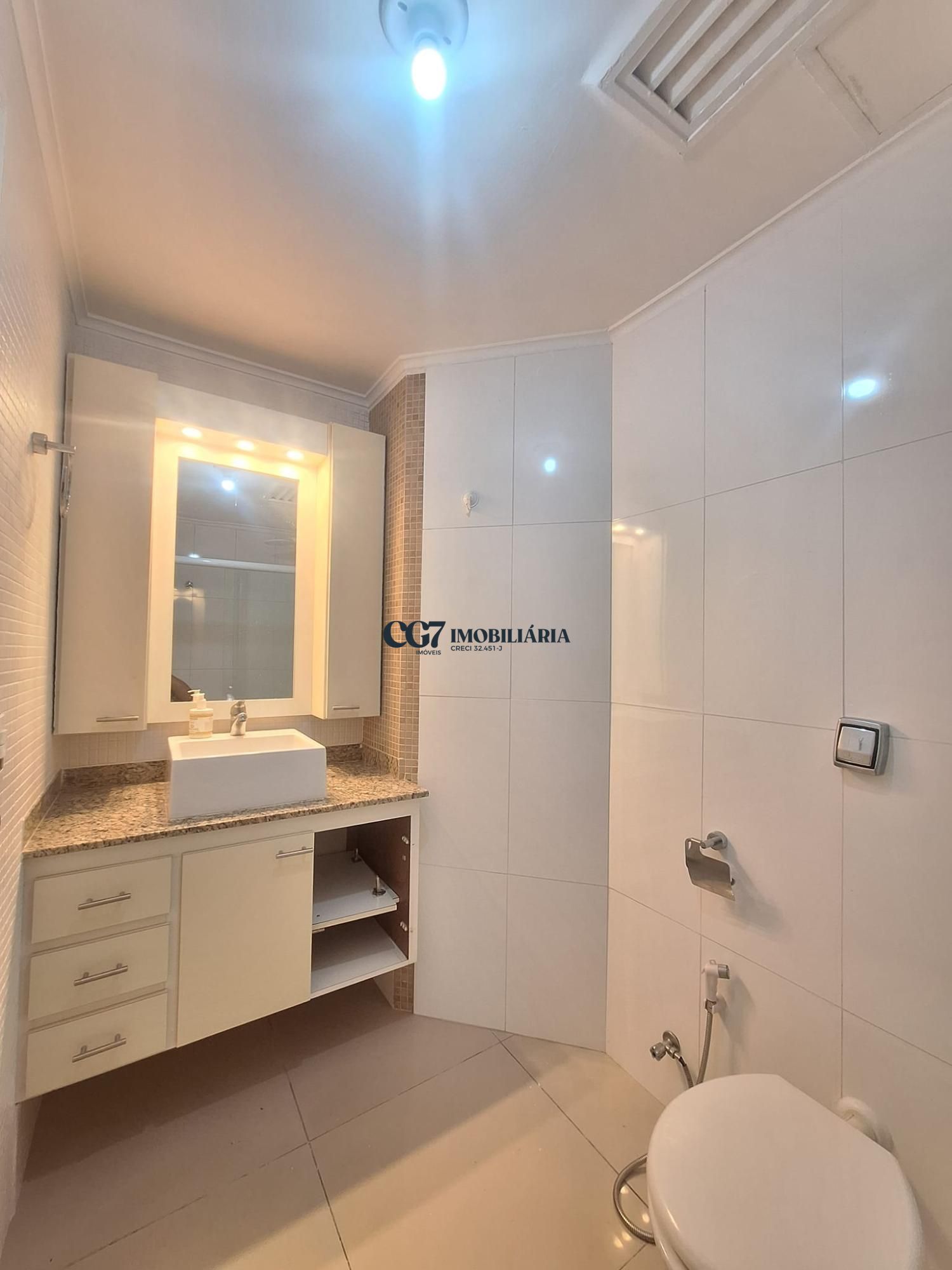 Apartamento para alugar com 2 quartos, 109m² - Foto 6