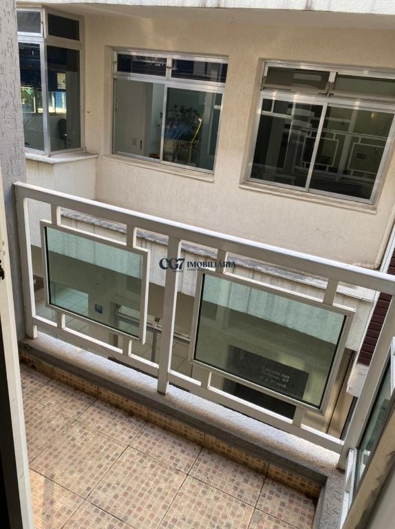 Prédio Inteiro à venda com 3 quartos, 200m² - Foto 10