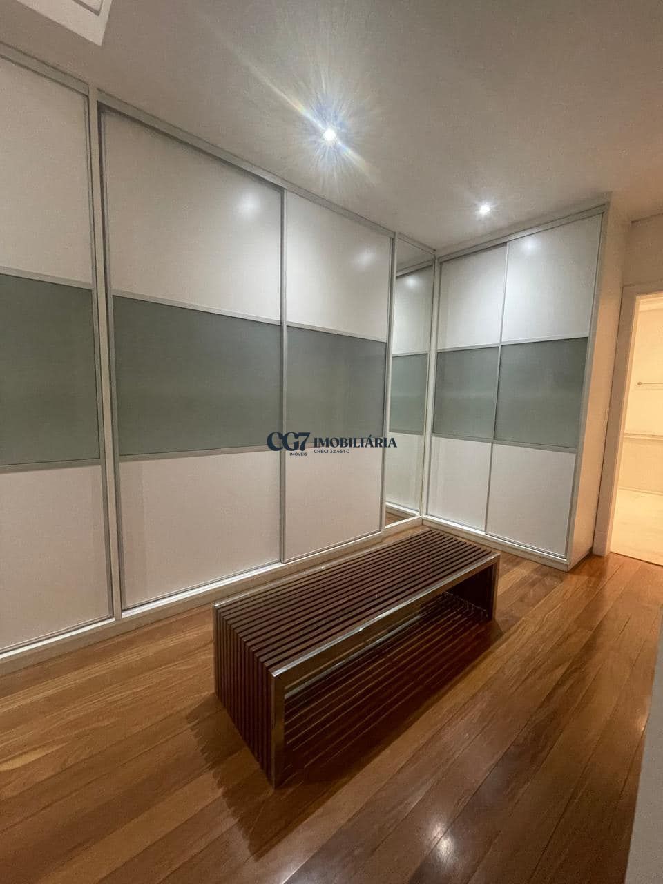 Sobrado para alugar com 4 quartos, 600m² - Foto 11