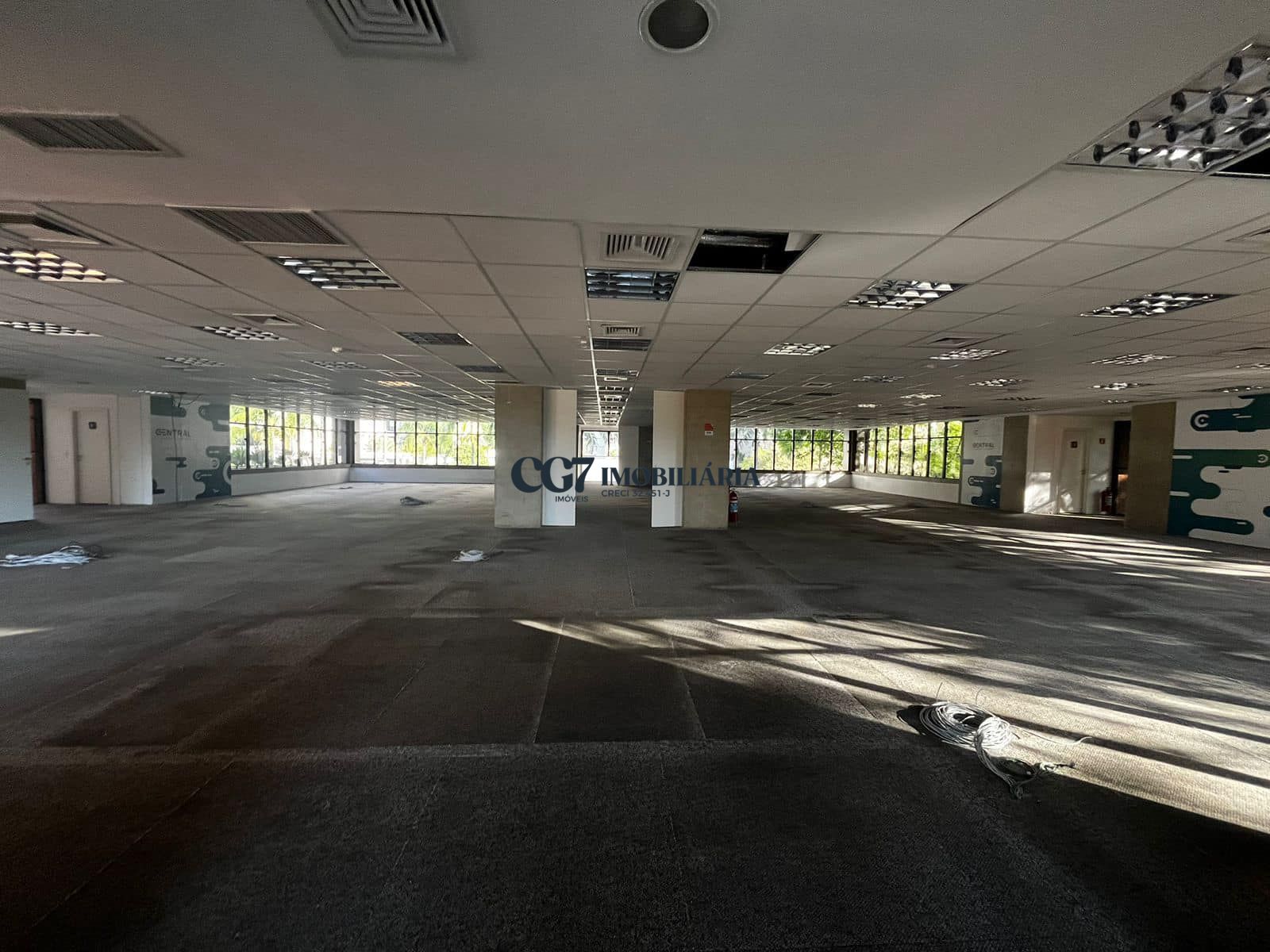 Prédio Inteiro para alugar com 1 quarto, 550m² - Foto 6