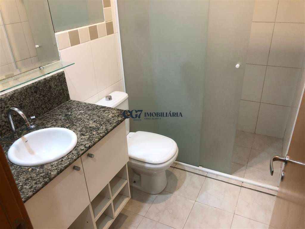 Apartamento para alugar com 2 quartos, 84m² - Foto 9