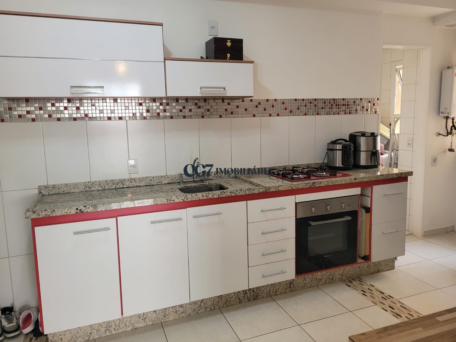 Apartamento à venda com 2 quartos, 107m² - Foto 9