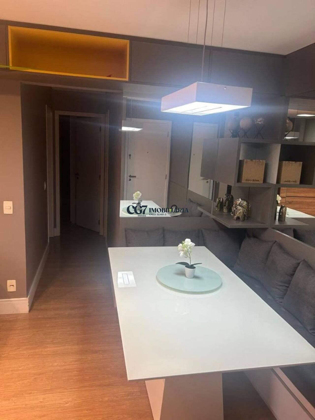 Apartamento à venda com 2 quartos, 66m² - Foto 3