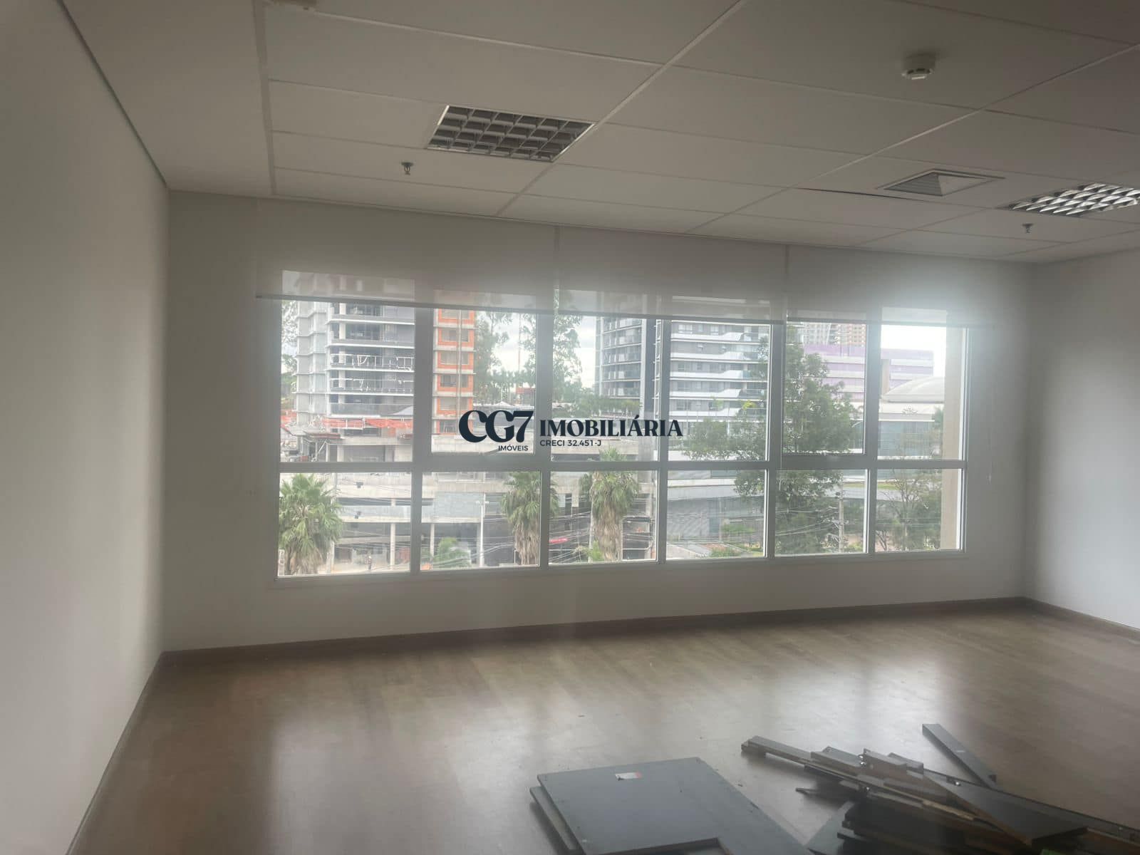 Conjunto Comercial-Sala para alugar com 1 quarto, 46m² - Foto 2