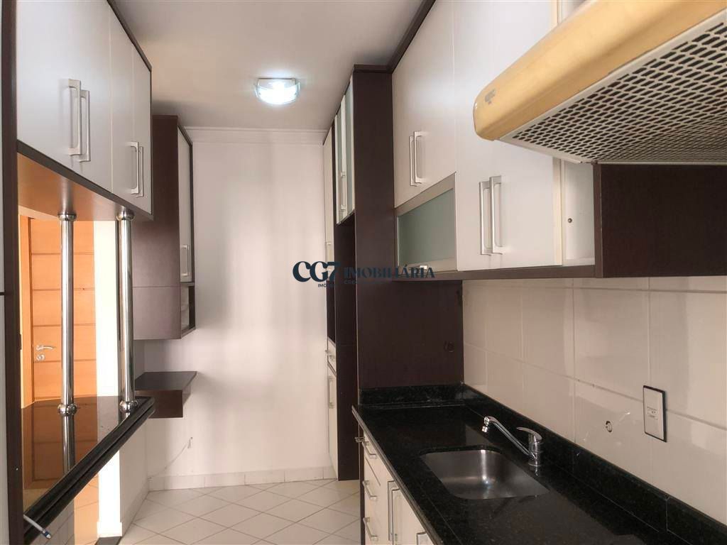 Apartamento para alugar com 2 quartos, 84m² - Foto 4