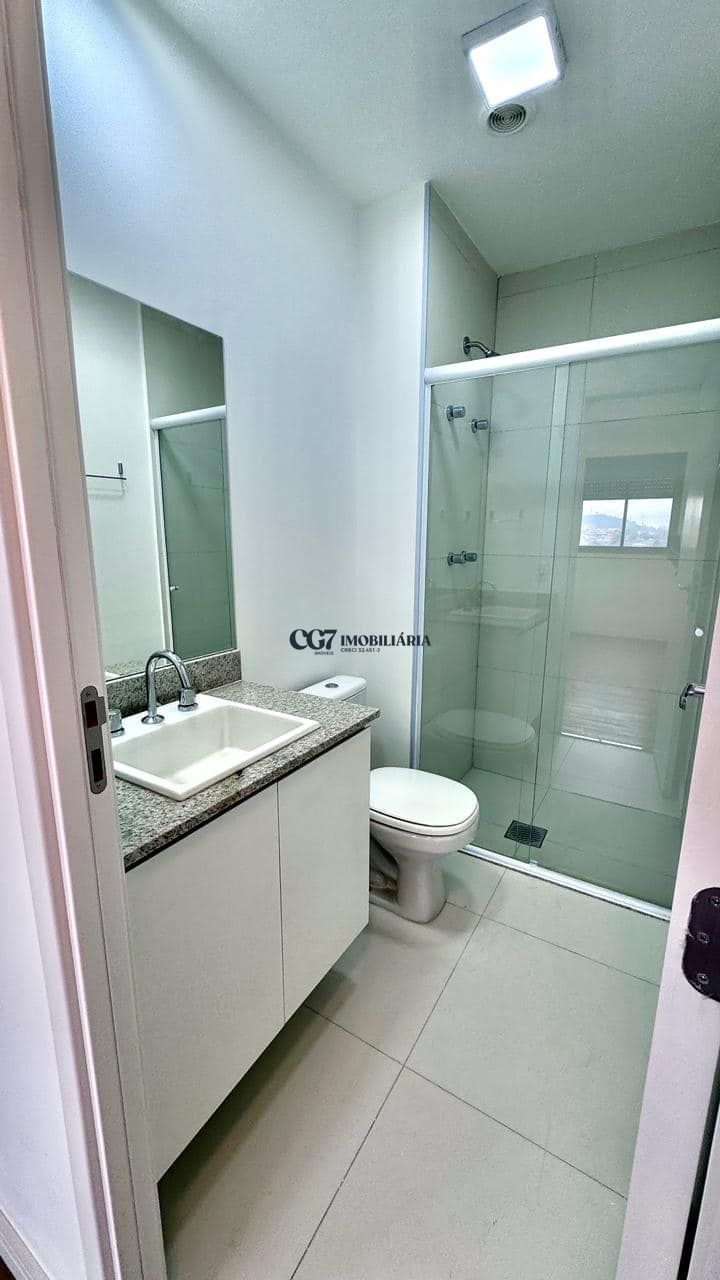 Apartamento à venda e aluguel com 2 quartos, 70m² - Foto 11