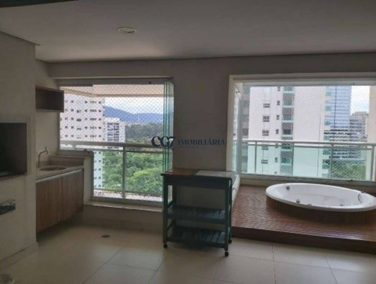 Apartamento à venda com 3 quartos, 176m² - Foto 1