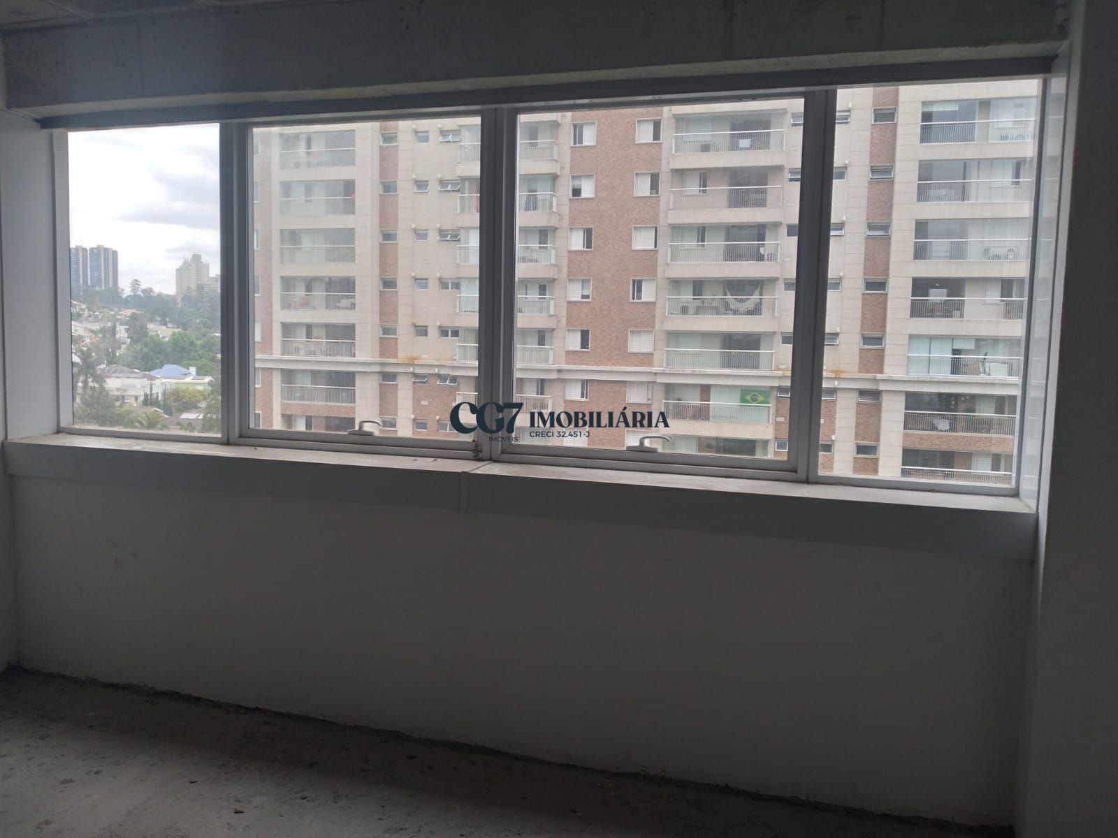 Conjunto Comercial-Sala à venda e aluguel com 1 quarto, 53m² - Foto 1