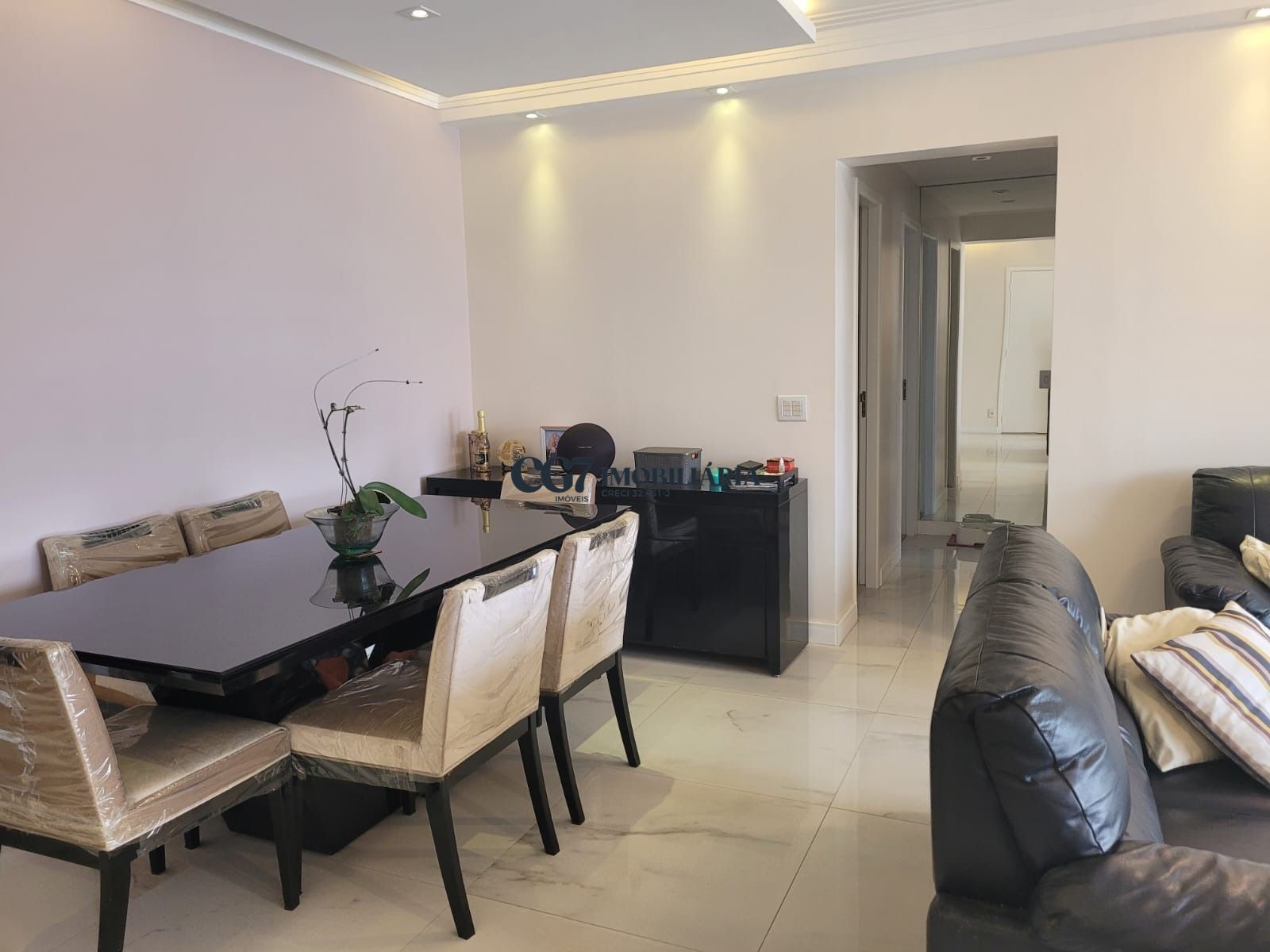 Apartamento à venda com 2 quartos, 107m² - Foto 5