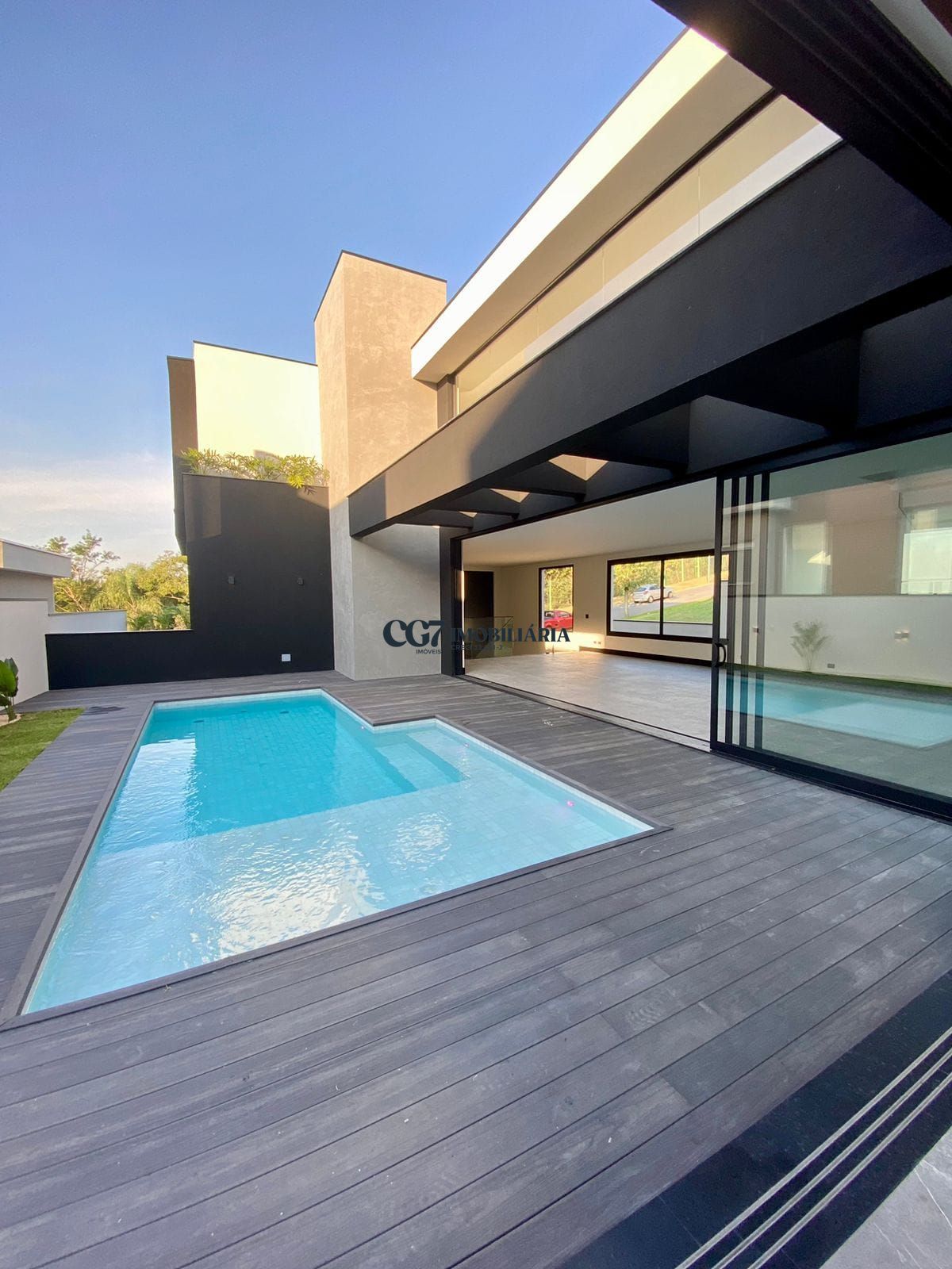 Casa de Condomínio à venda com 4 quartos, 546m² - Foto 23