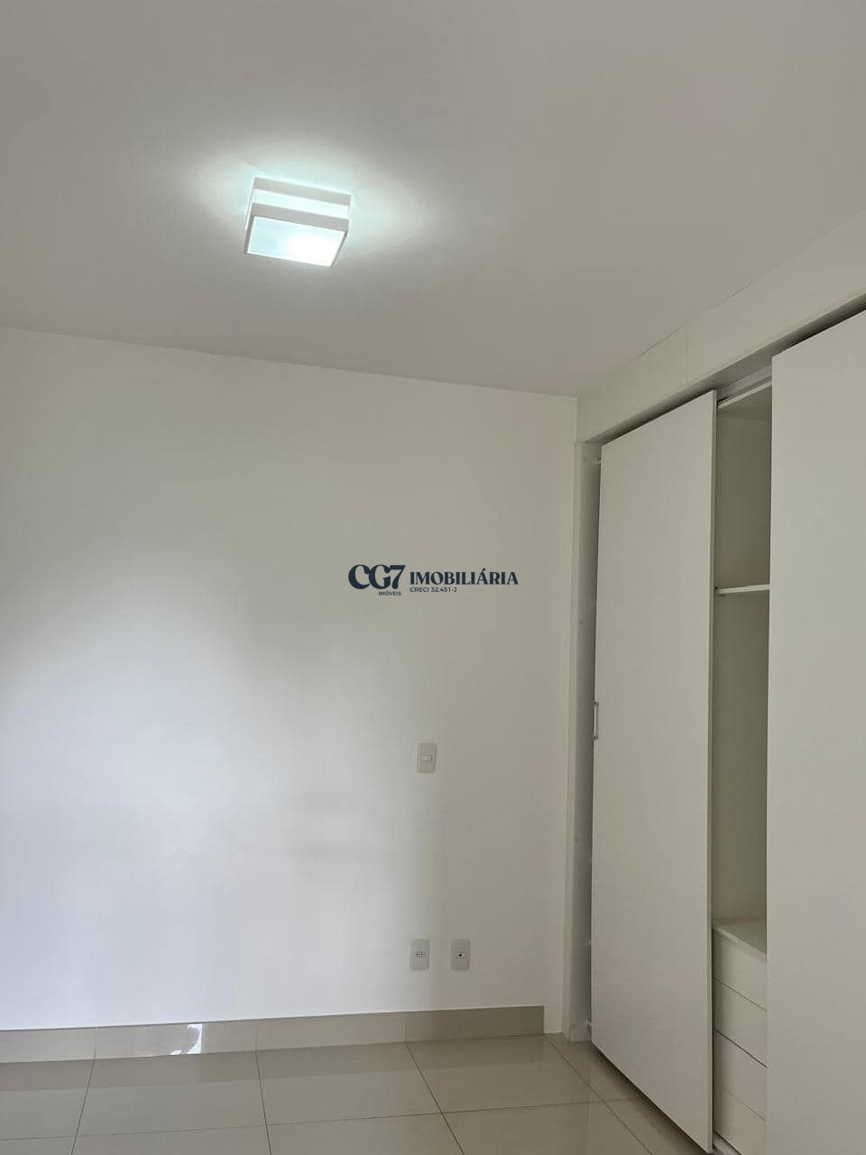 Apartamento para alugar com 2 quartos, 79m² - Foto 12