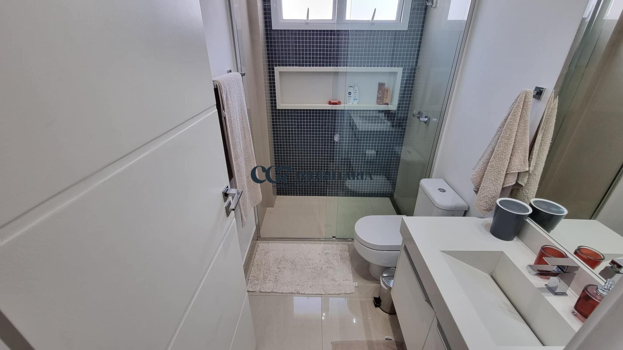 Sobrado à venda com 4 quartos, 570m² - Foto 37