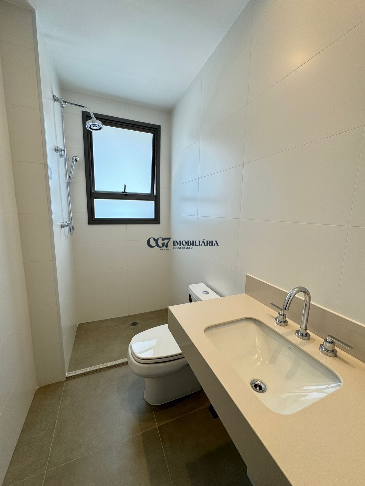 Apartamento à venda com 2 quartos, 95m² - Foto 10