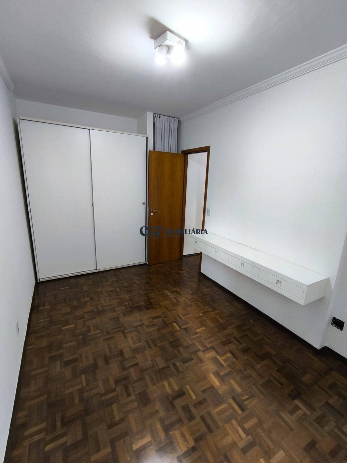 Apartamento à venda com 2 quartos, 57m² - Foto 6