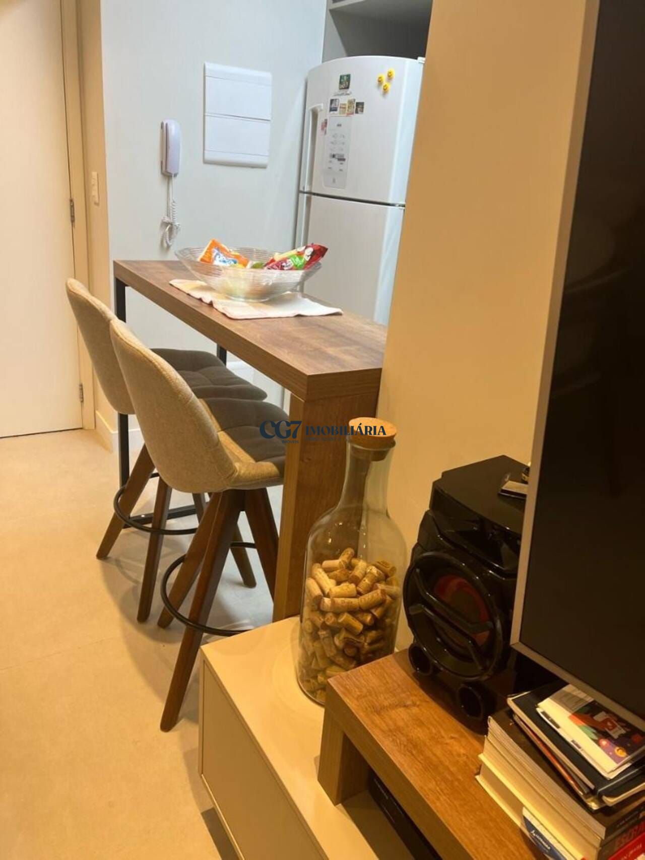 Apartamento à venda com 2 quartos, 70m² - Foto 6