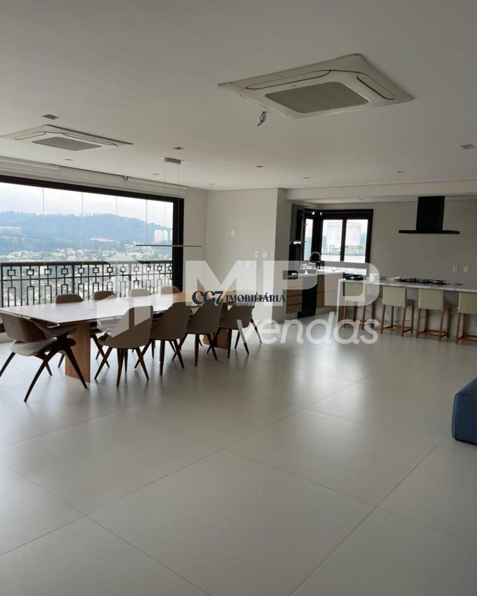 Apartamento à venda com 3 quartos, 228m² - Foto 2