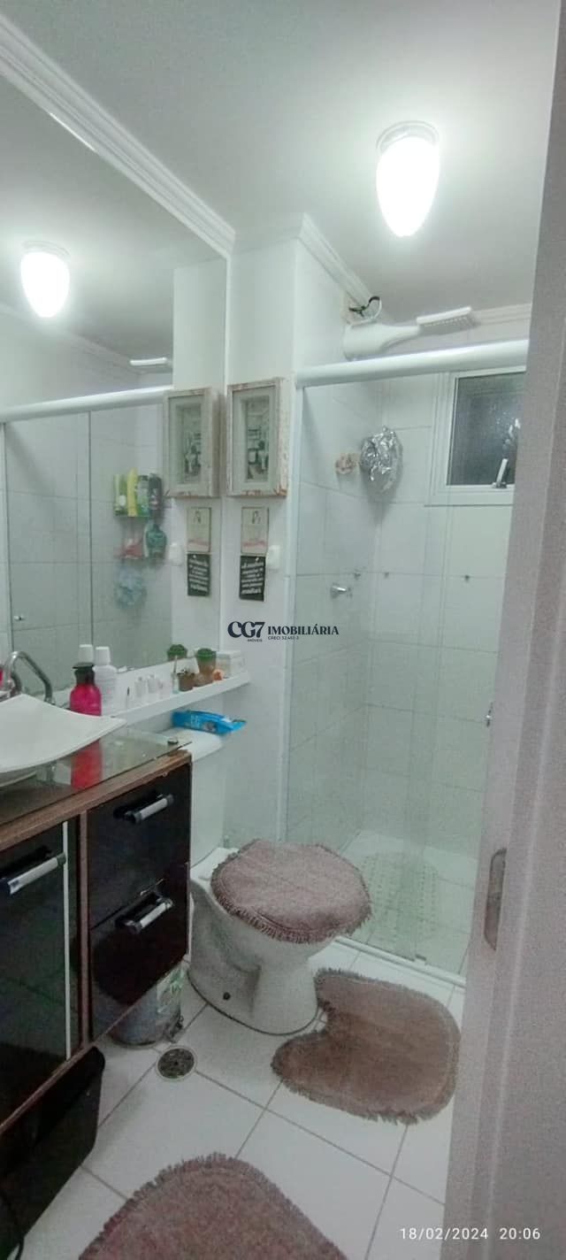 Apartamento à venda com 2 quartos, 48m² - Foto 11