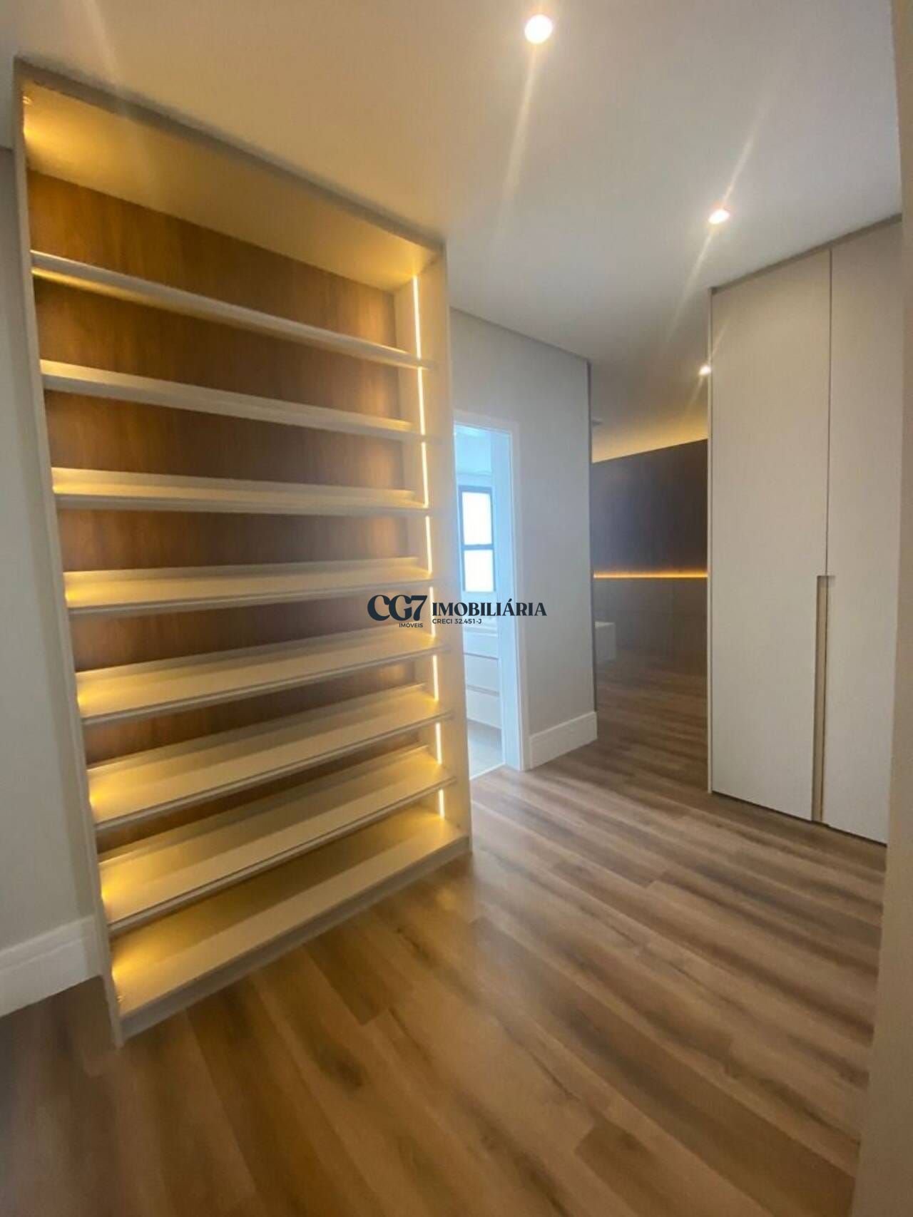 Apartamento à venda com 3 quartos, 282m² - Foto 4