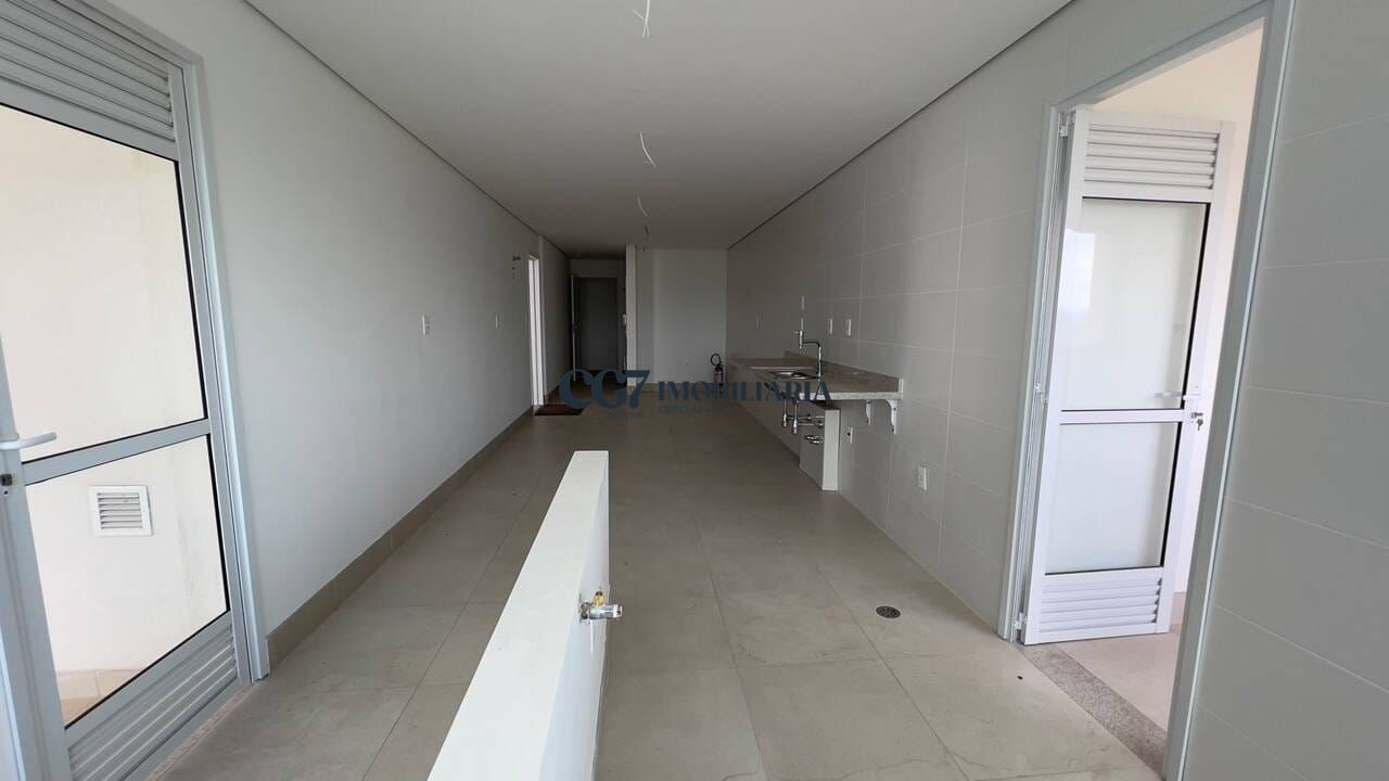 Apartamento à venda com 4 quartos, 336m² - Foto 4