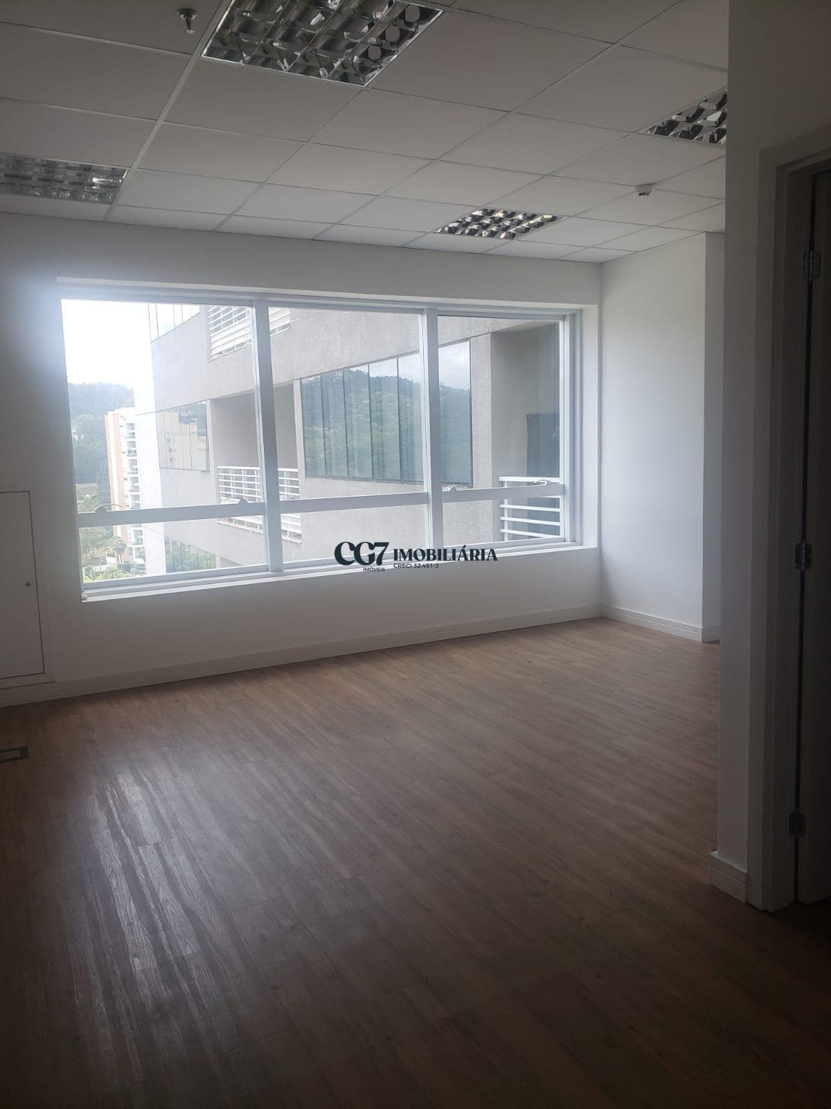 Conjunto Comercial-Sala para alugar com 1 quarto, 40m² - Foto 1