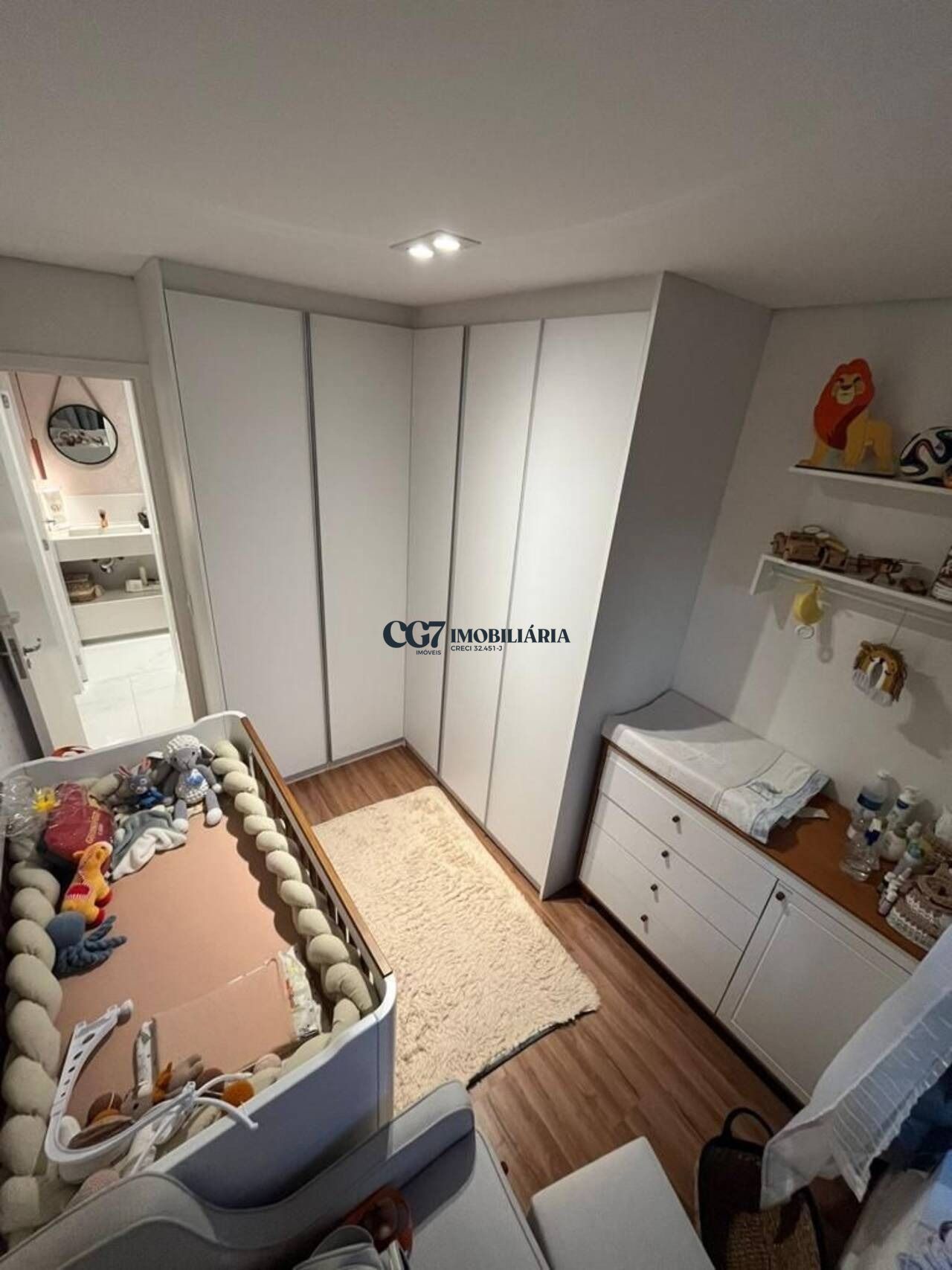 Apartamento à venda com 2 quartos, 67m² - Foto 8