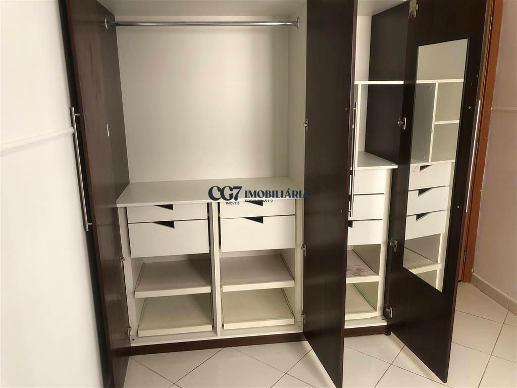 Apartamento para alugar com 2 quartos, 84m² - Foto 7