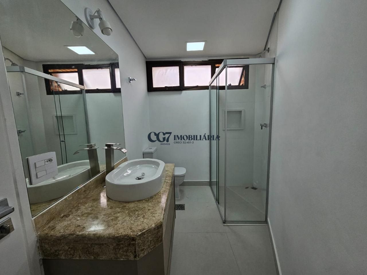 Apartamento para alugar com 3 quartos, 206m² - Foto 11