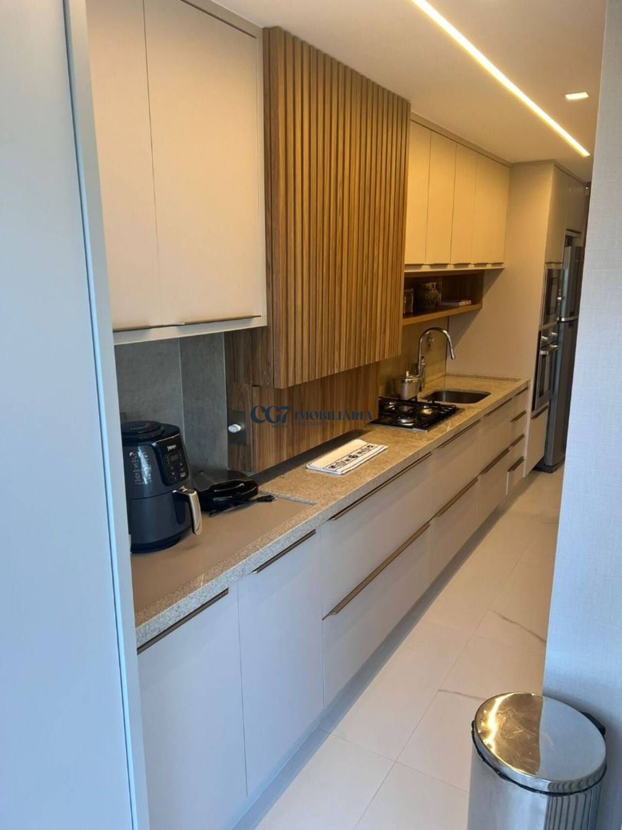 Apartamento à venda com 2 quartos, 89m² - Foto 8