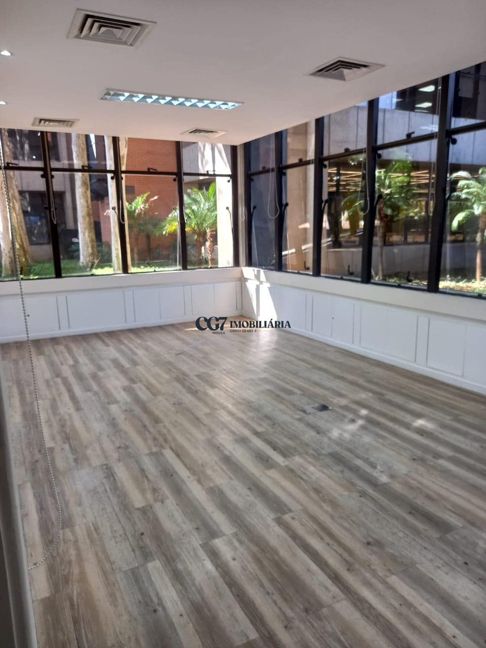 Prédio Inteiro para alugar com 1 quarto, 550m² - Foto 1