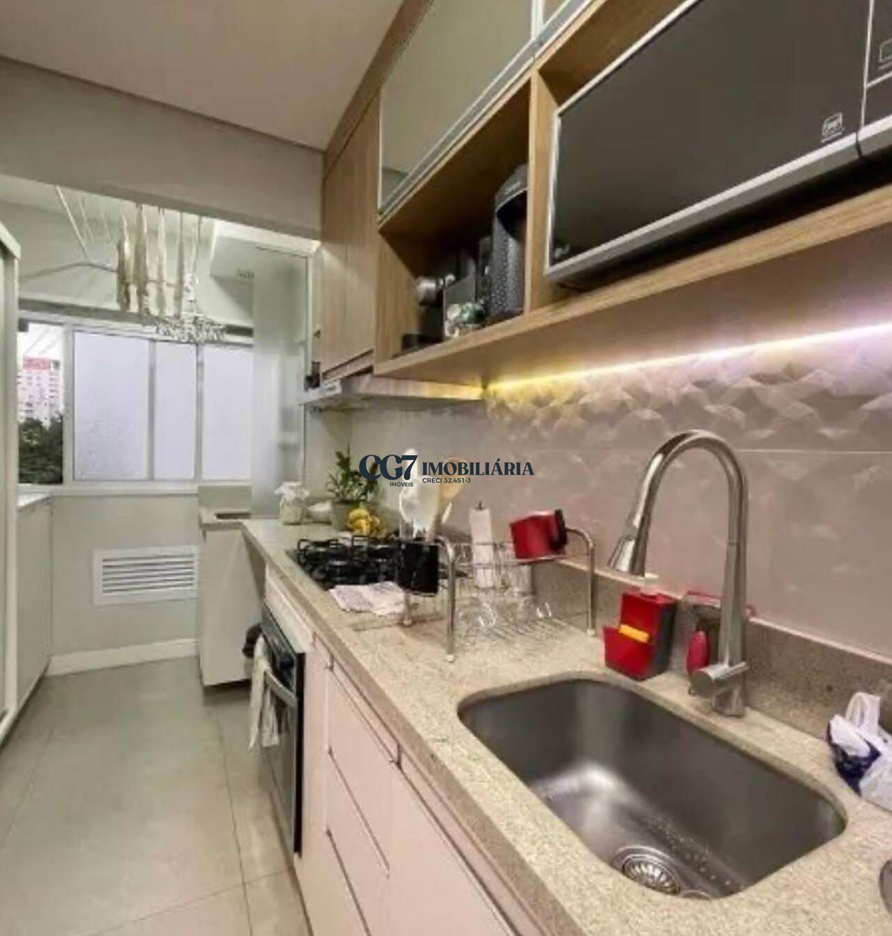 Apartamento à venda com 2 quartos, 67m² - Foto 5