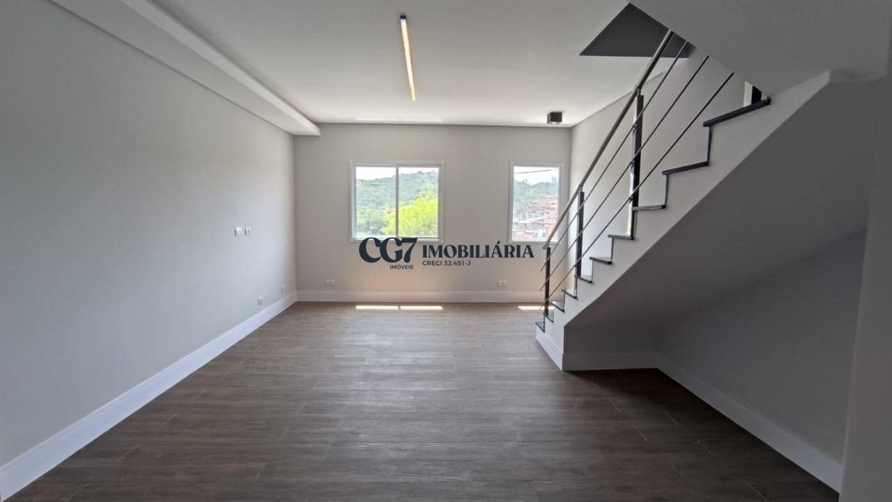 Sobrado à venda com 3 quartos, 123m² - Foto 2