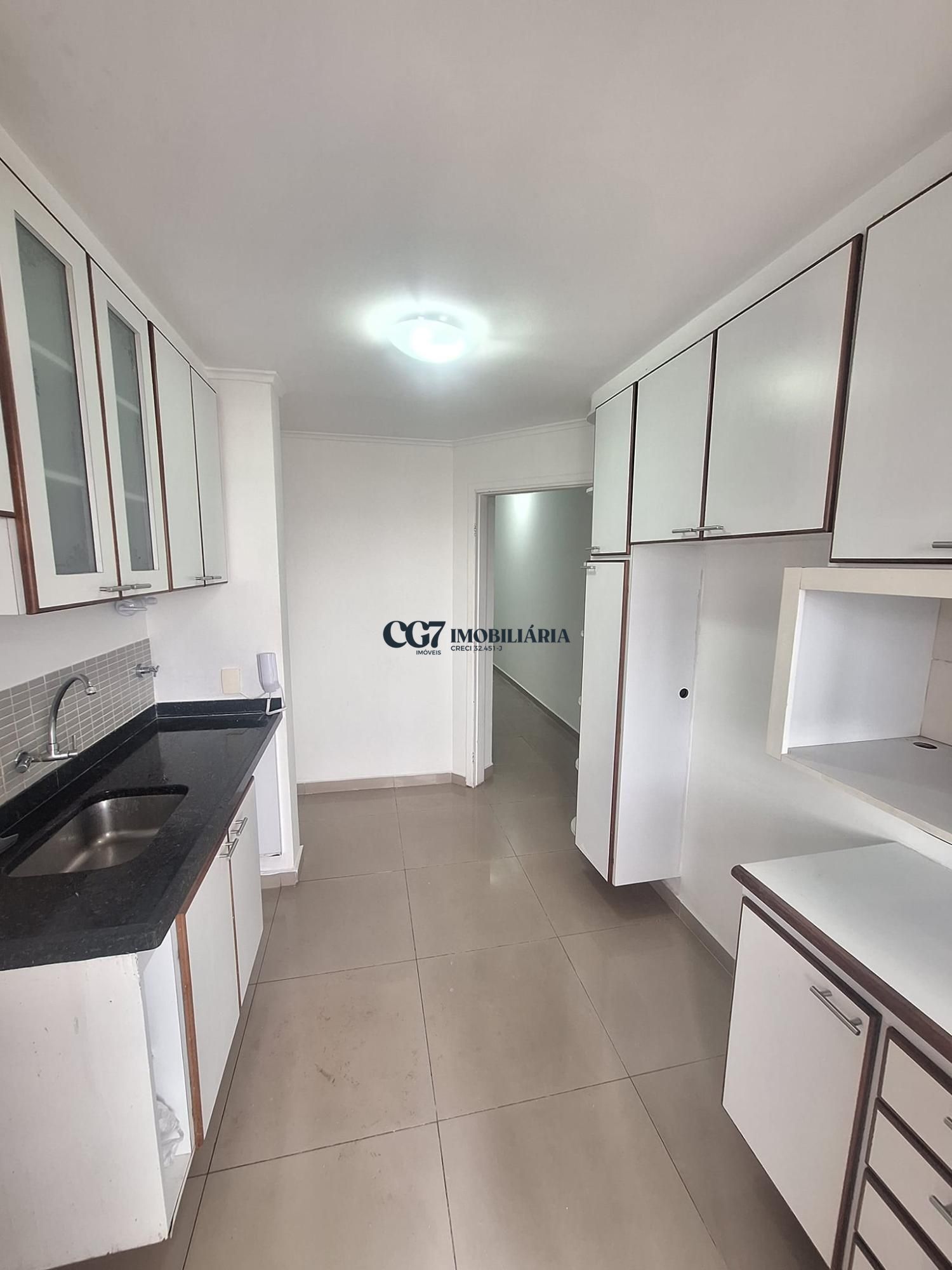 Apartamento para alugar com 2 quartos, 109m² - Foto 5