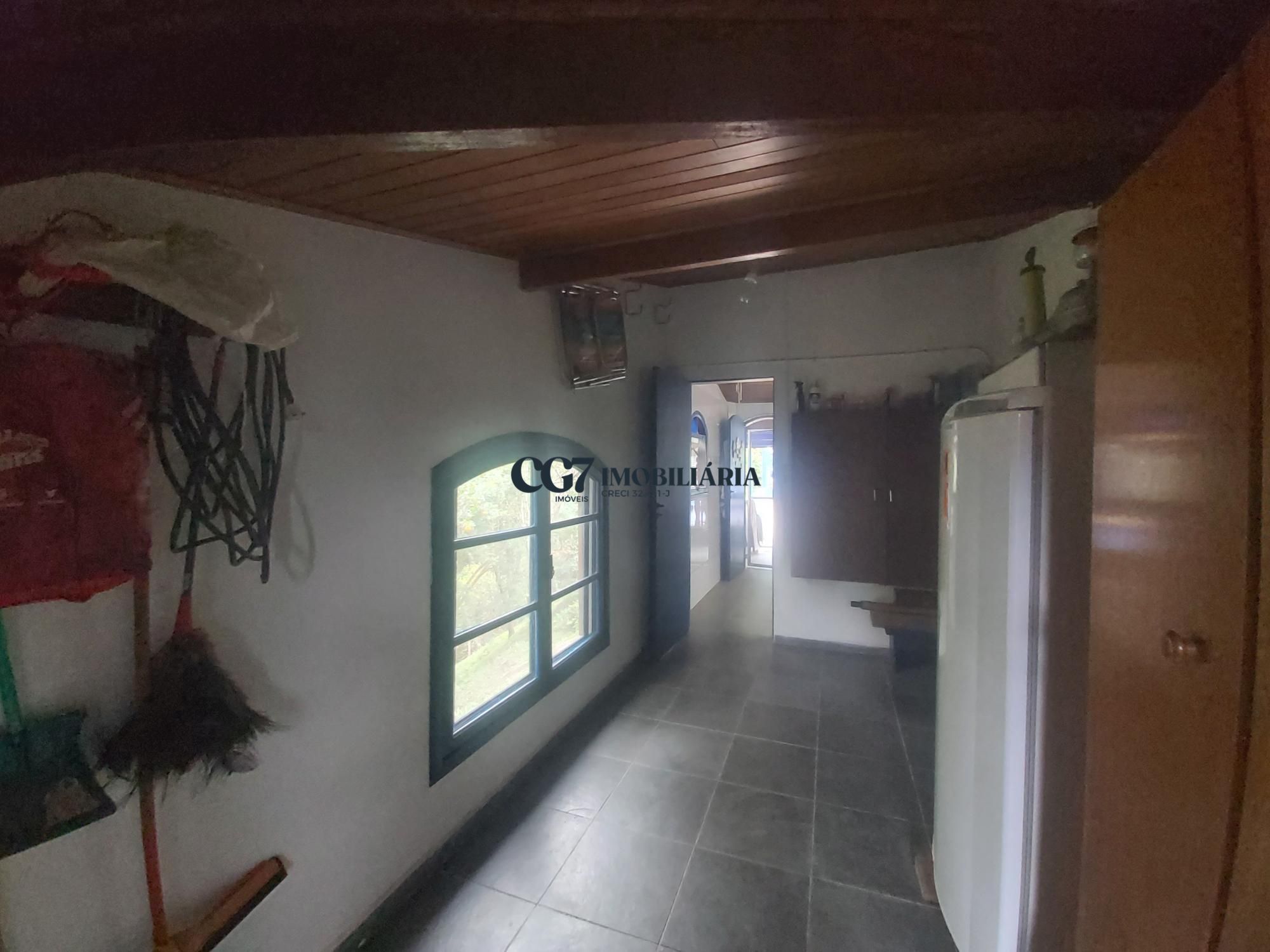 Casa de Condomínio à venda com 5 quartos, 381m² - Foto 34