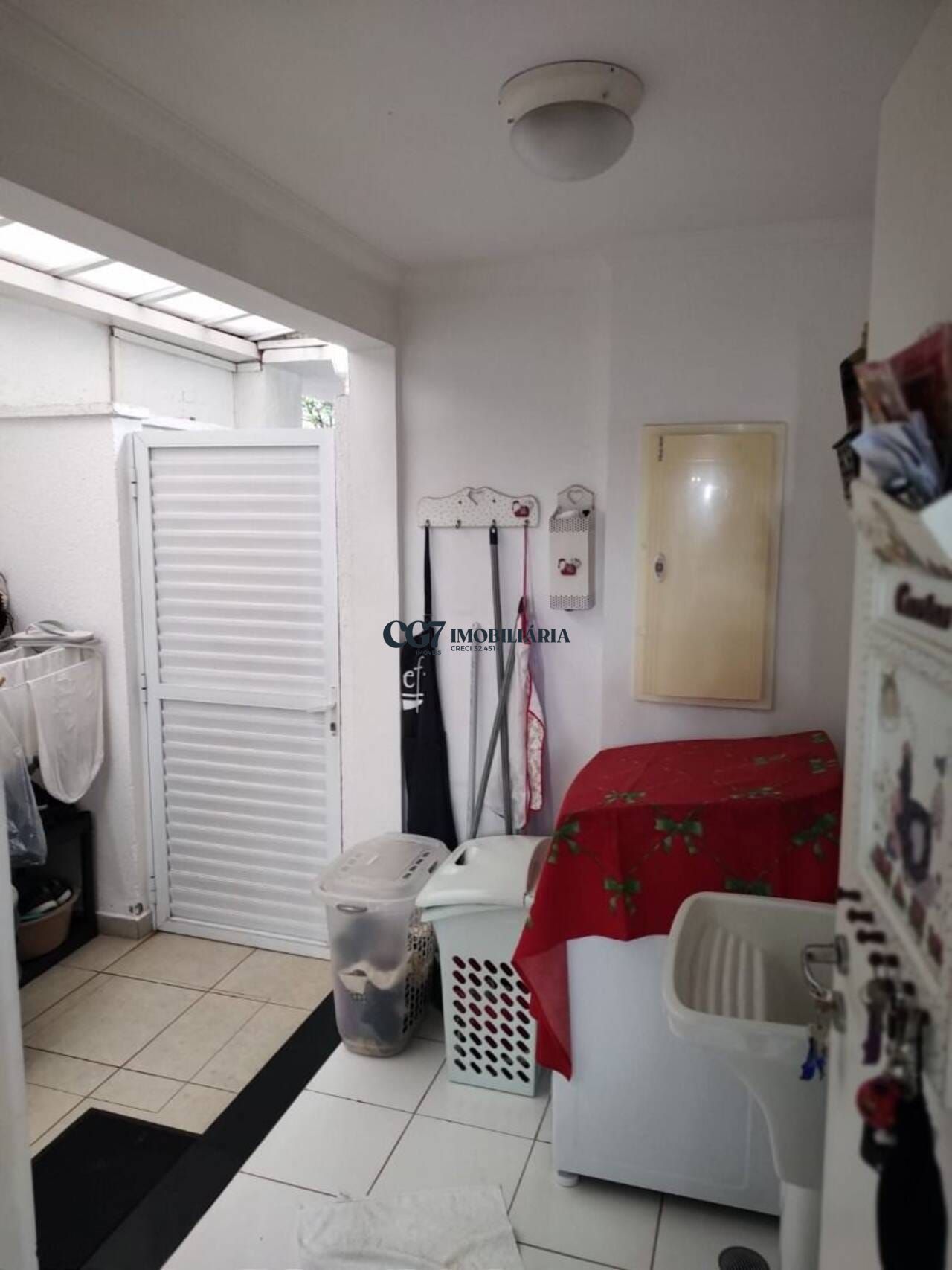 Sobrado à venda com 3 quartos, 180m² - Foto 17