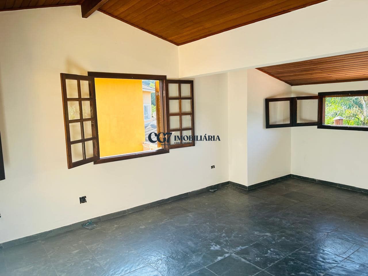 Sobrado à venda com 6 quartos, 284m² - Foto 11