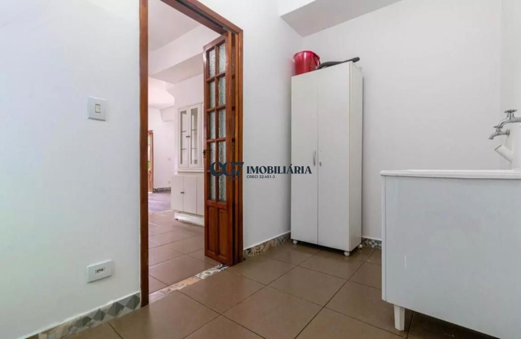 Casa de Condomínio à venda com 3 quartos, 200m² - Foto 4