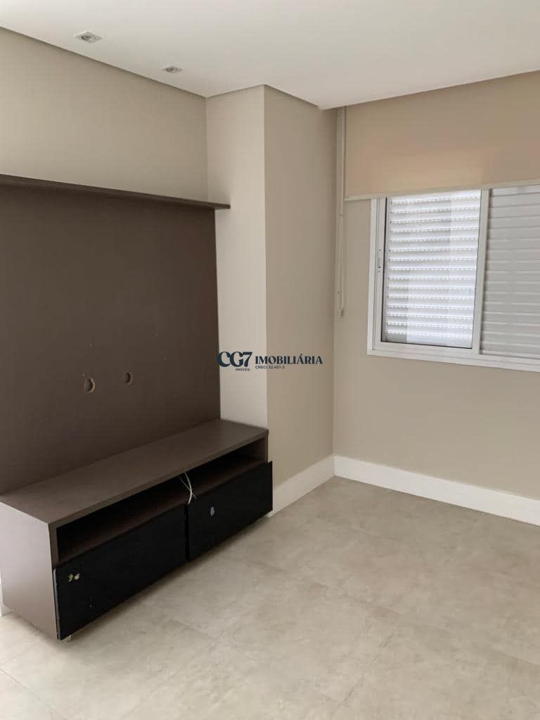 Apartamento à venda com 3 quartos, 150m² - Foto 5