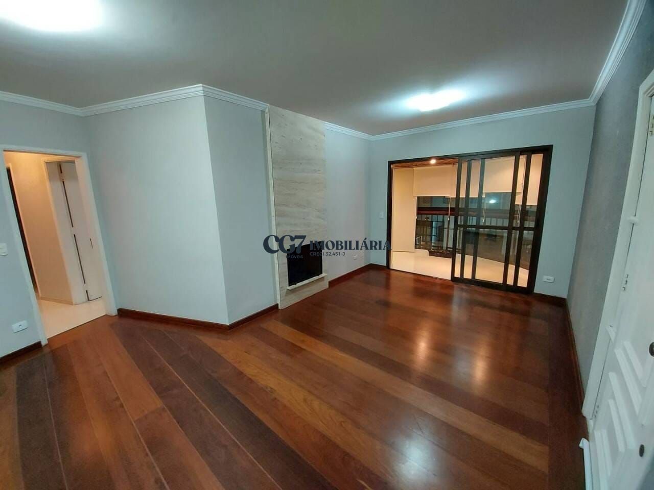 Apartamento à venda com 3 quartos, 117m² - Foto 1