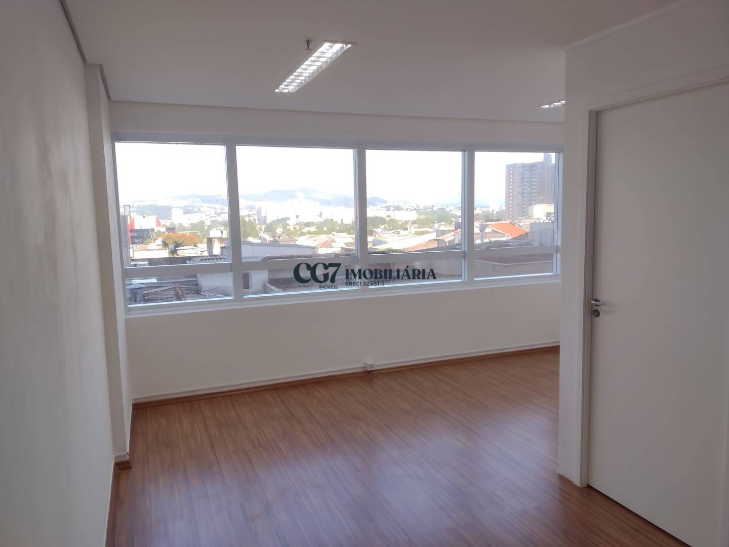 Conjunto Comercial-Sala à venda com 1 quarto, 41m² - Foto 1