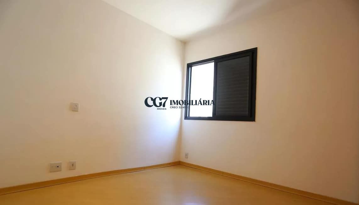 Apartamento para alugar com 2 quartos, 70m² - Foto 14