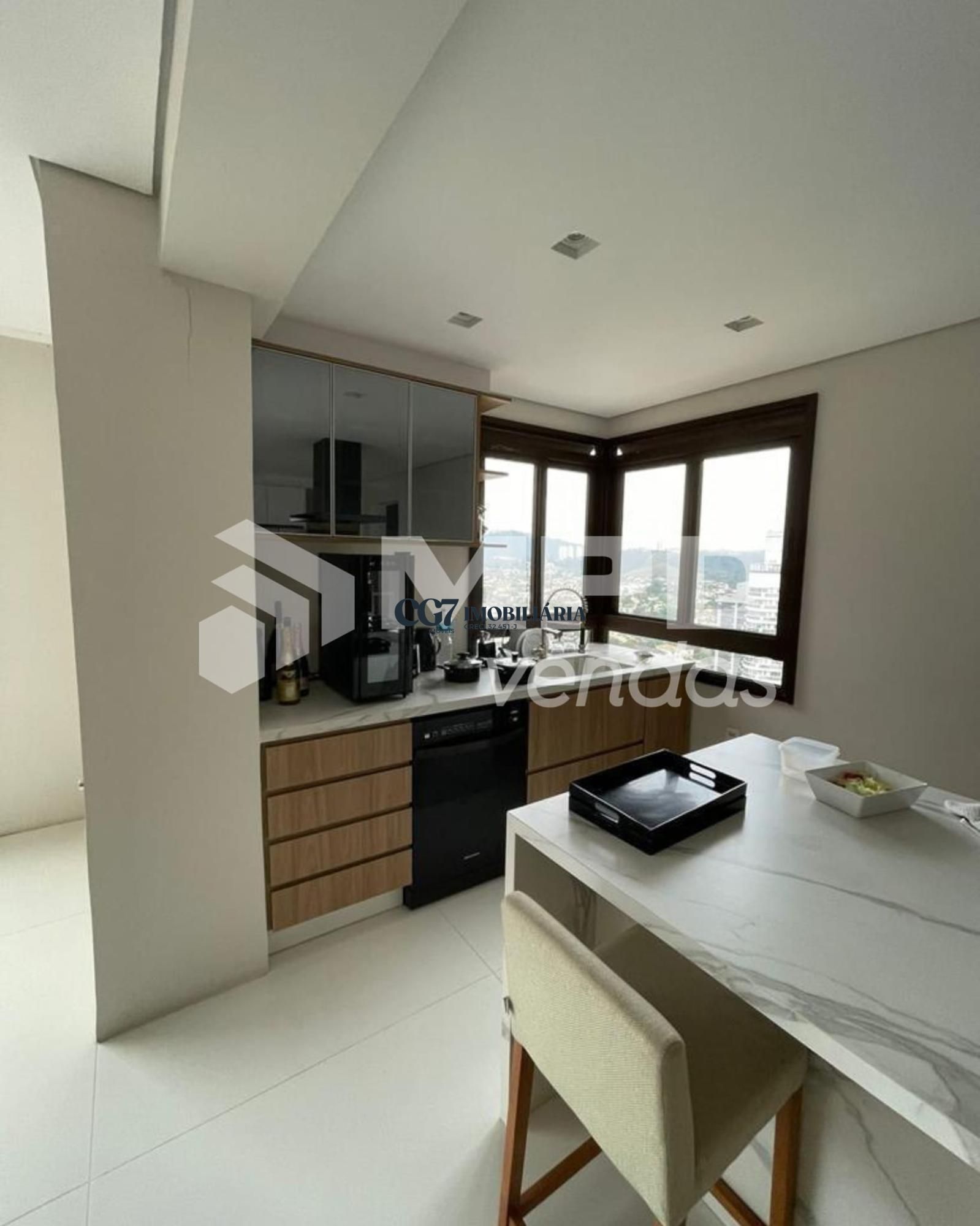 Apartamento à venda com 3 quartos, 228m² - Foto 6