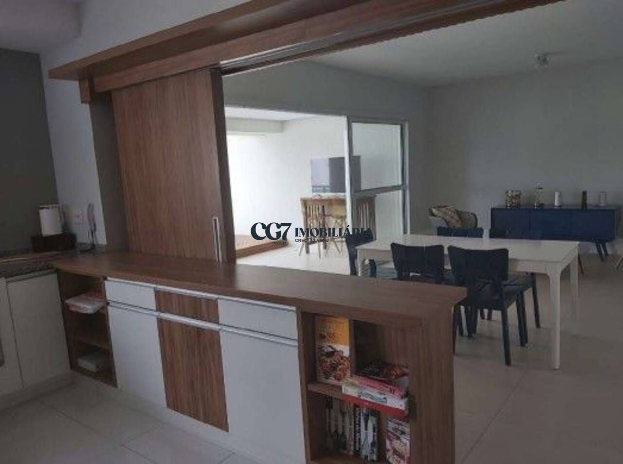 Apartamento à venda com 3 quartos, 176m² - Foto 4